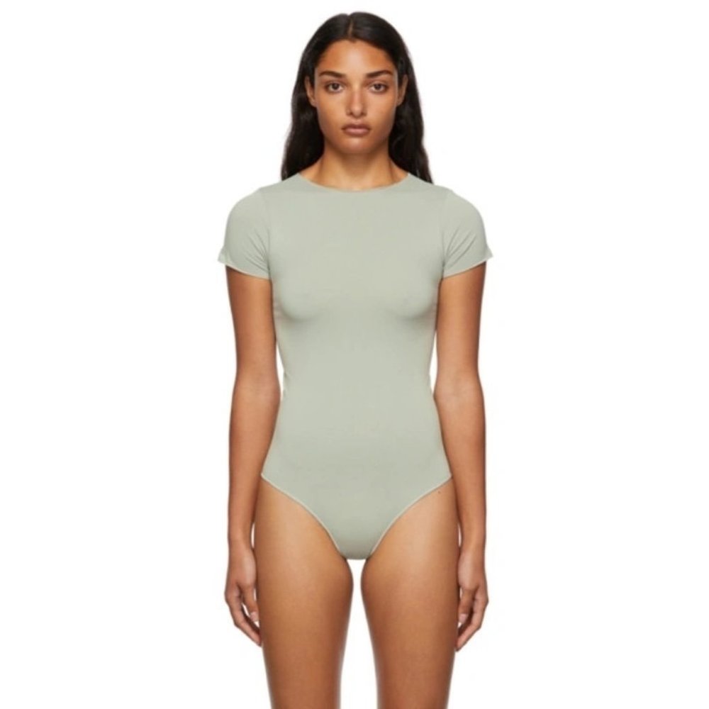 SKIMS Essential T-Shirt Bodysuit NEW Agave Green Womens L/XL